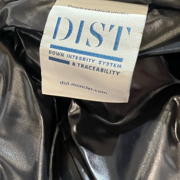 Moncler Kita Logo Print Nylon Vest Black Sm 1 - Picture 10 of 14